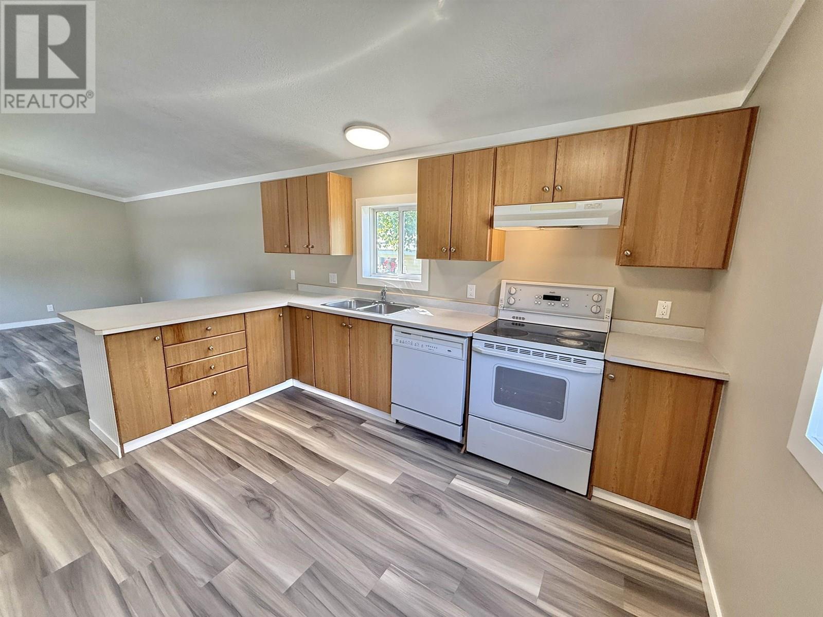 Property Photo: 313 Westland Road 24 BC V2J 4V4