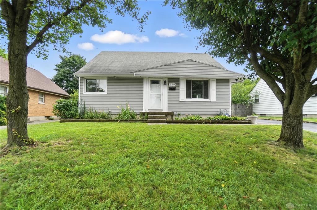 Property Photo:  228 N Cherrywood Avenue  OH 45403 