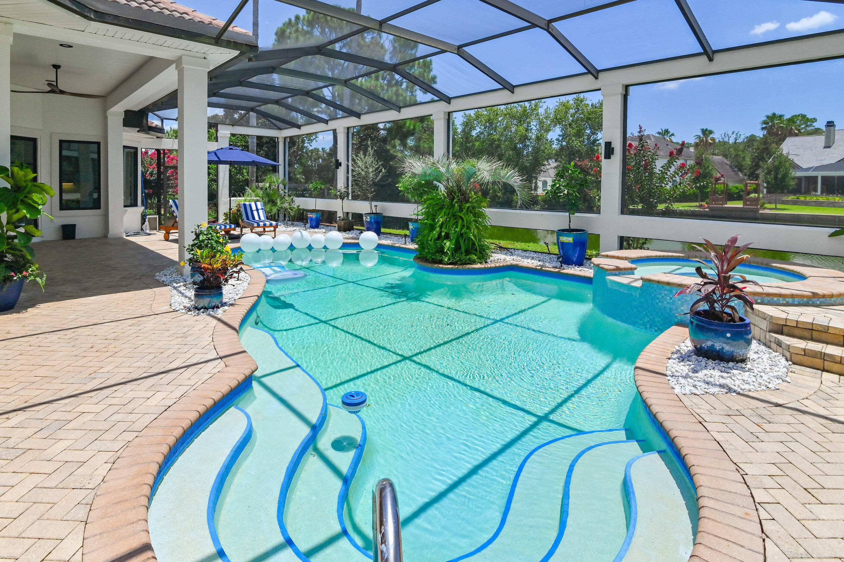 Property Photo:  465 Captains Circle  FL 32541 
