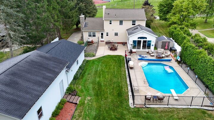 Property Photo: 819 Chestnut Street PA 16441