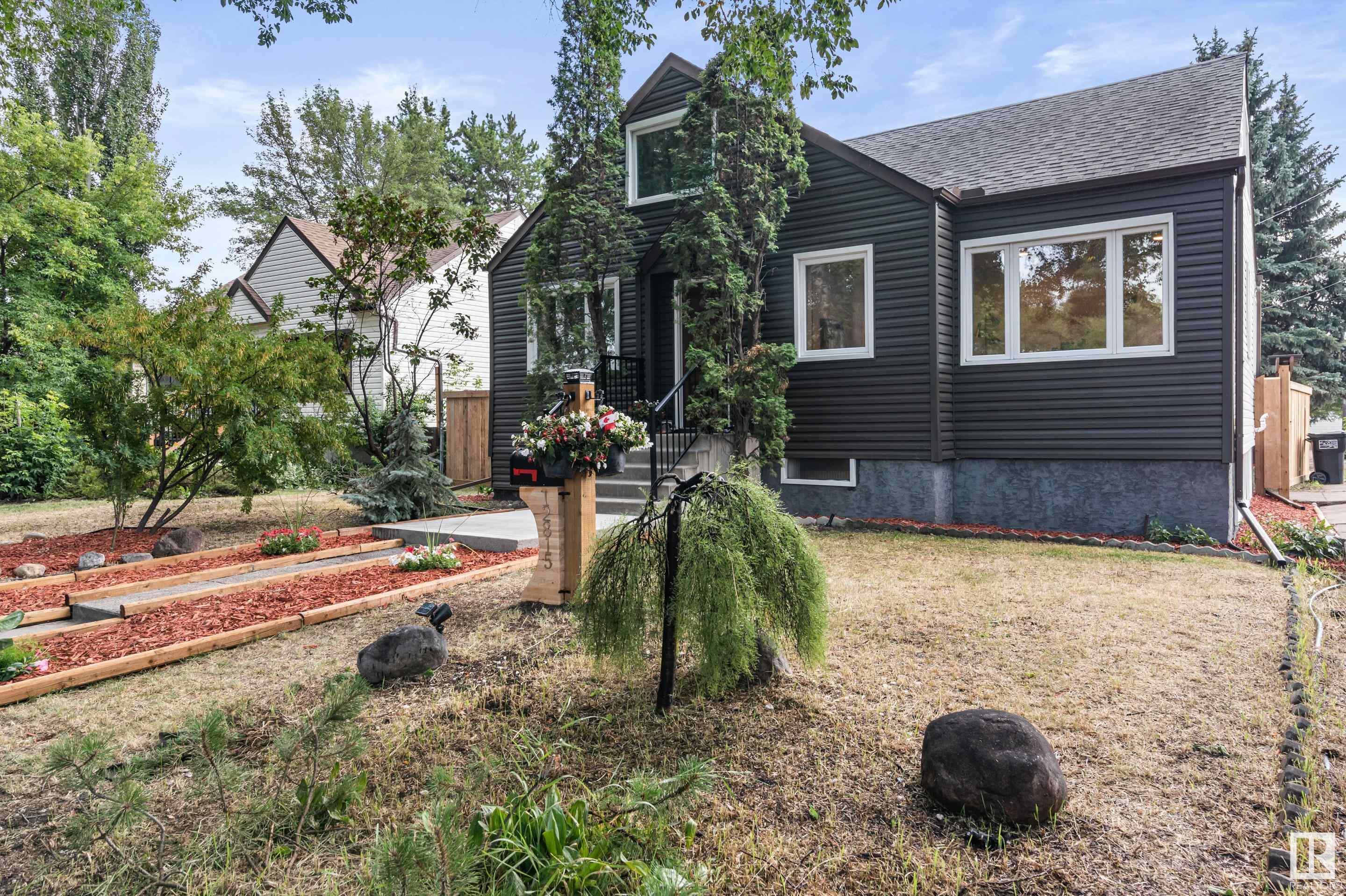 Property Photo:  12815 119 Avenue NW  AB T5L 2N1 