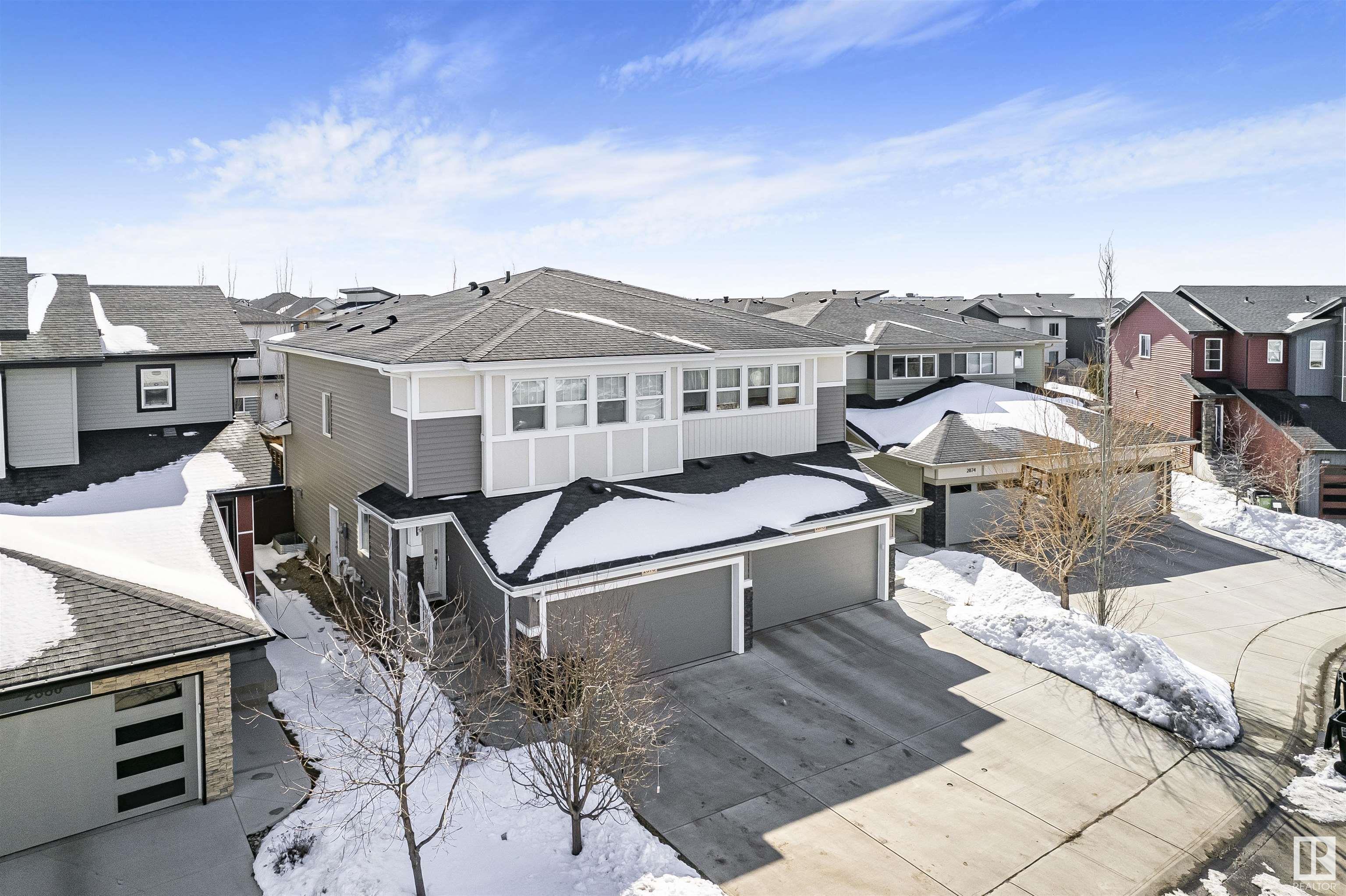 Property Photo:  2878 Koshal Crescent SW  AB T6W 3J8 