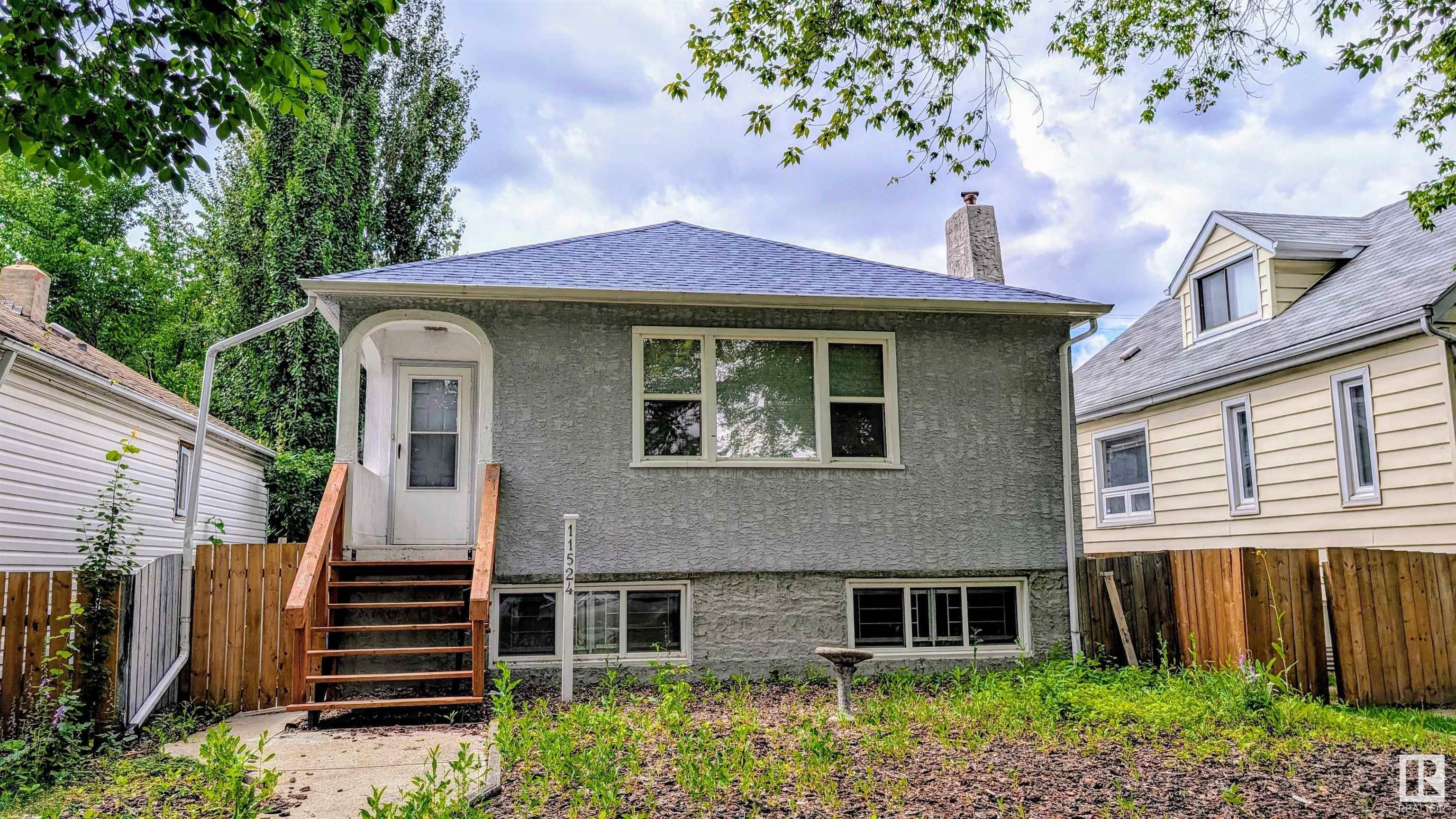 Property Photo: 11524 83 St NW AB T5B 2Y5