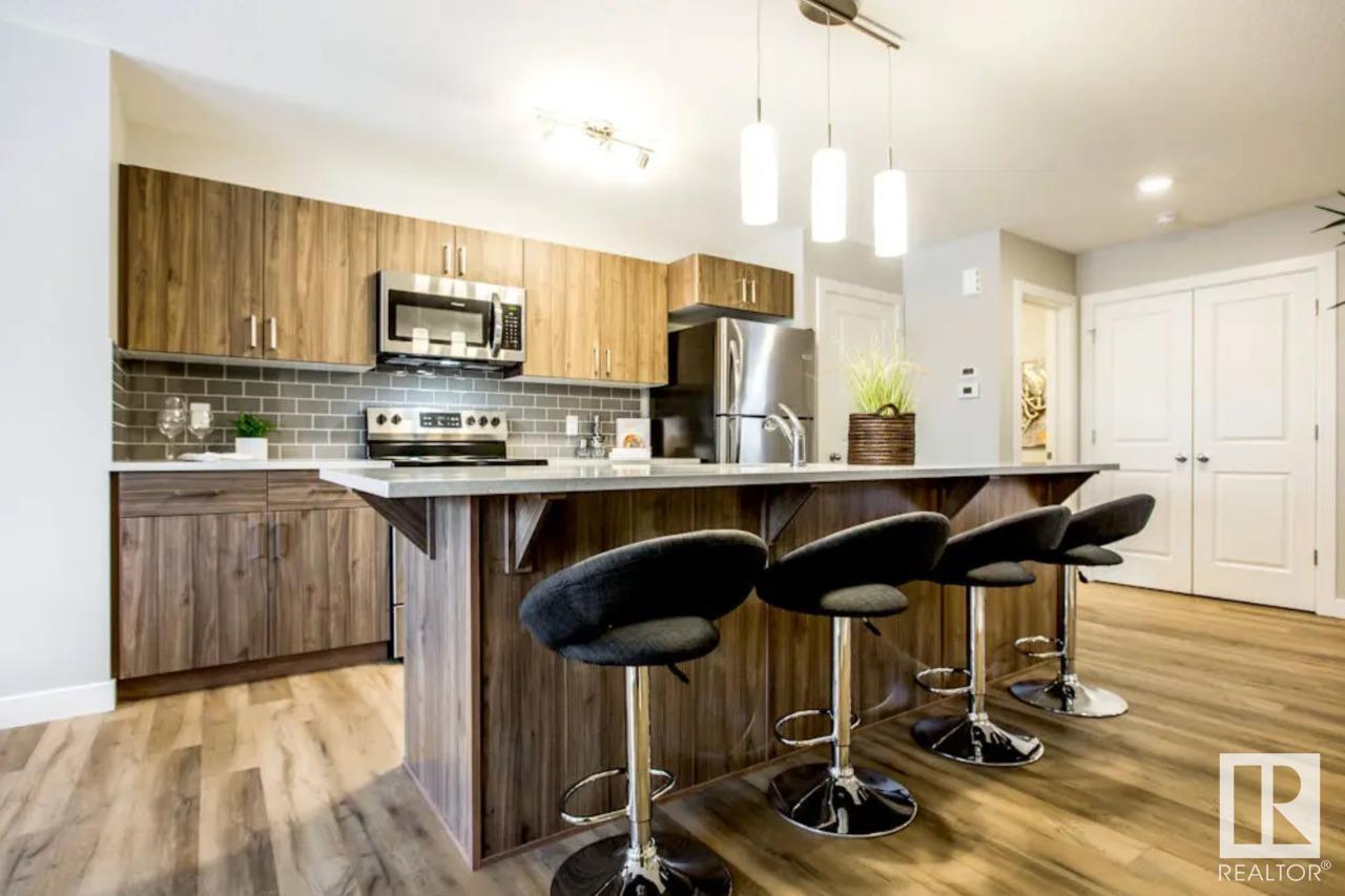 Property Photo:  315 26 Street SW  AB T6X 3J1 