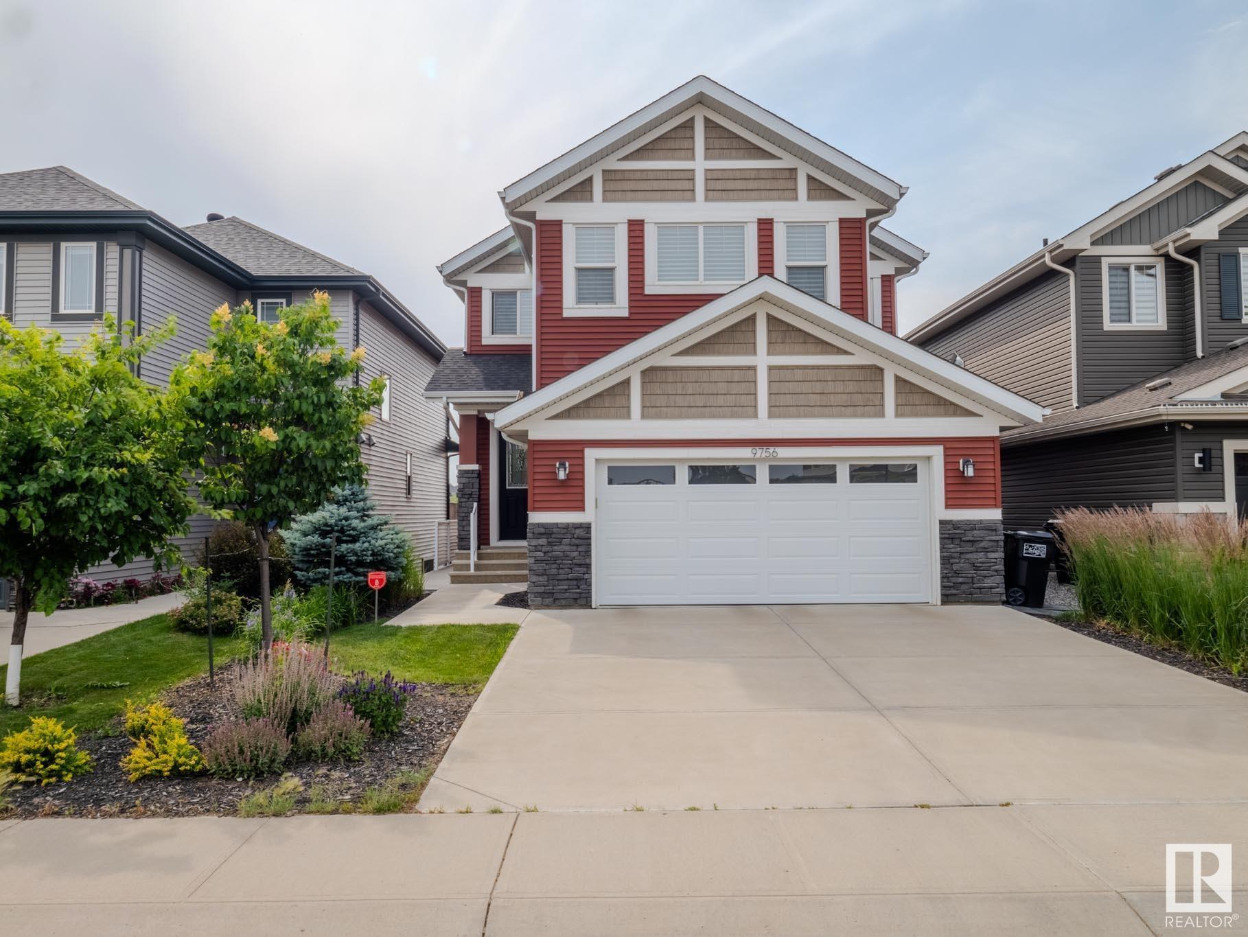 9756 222 Street NW  Edmonton AB T5T 7B9 photo