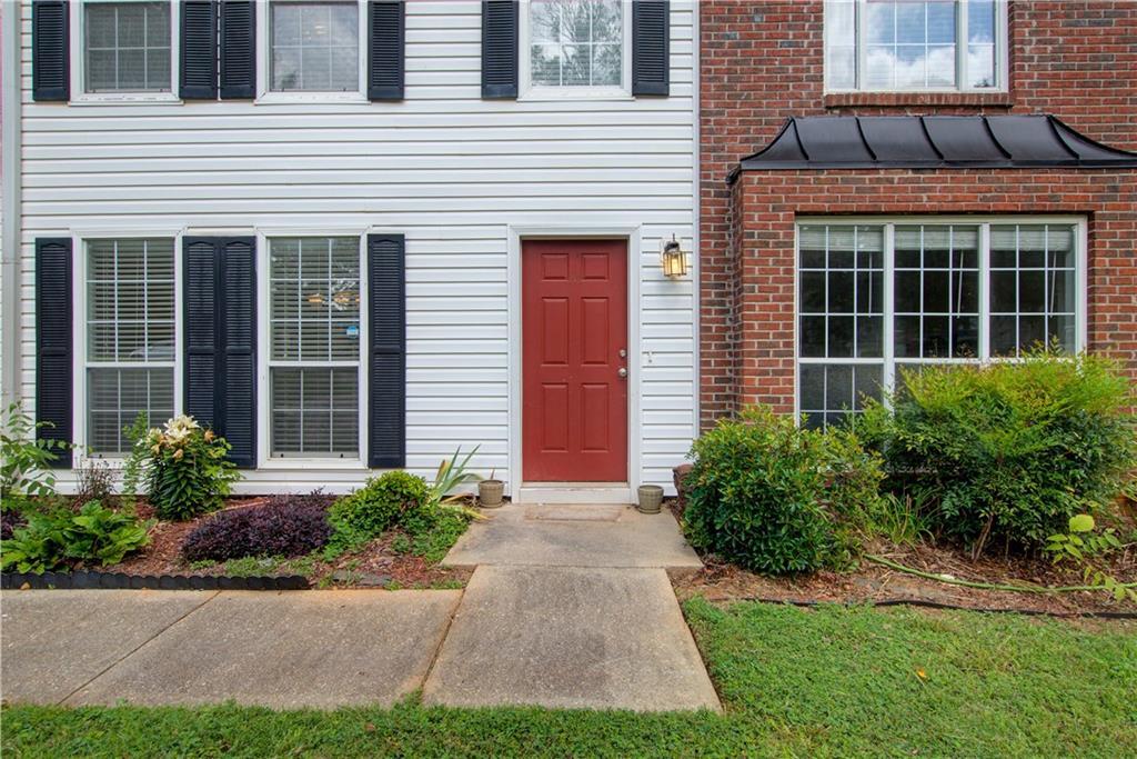 Property Photo:  837 Ravins Way  GA 30281 