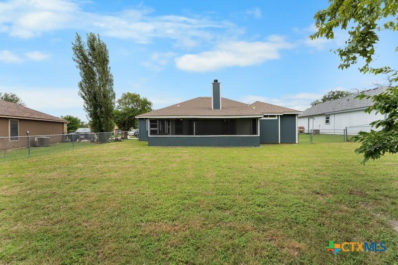 Property Photo:  2403 Flintstone Circle  TX 76543 