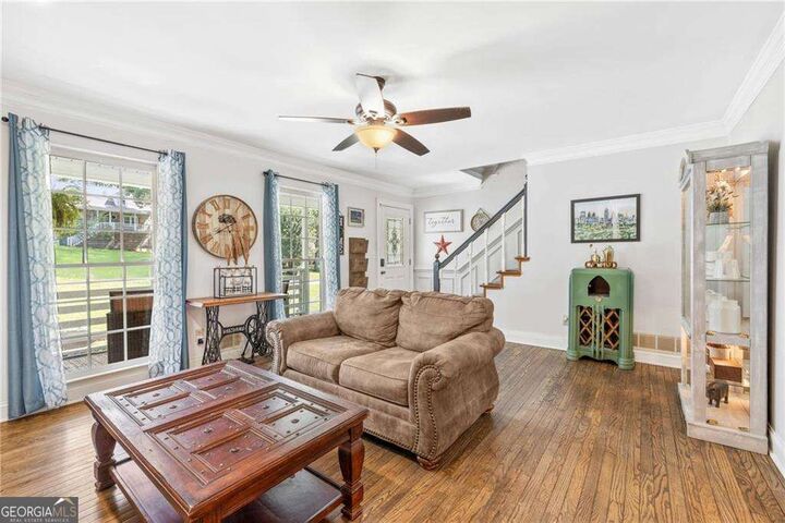 Property Photo: 135 Powder Creek Drive GA 30157