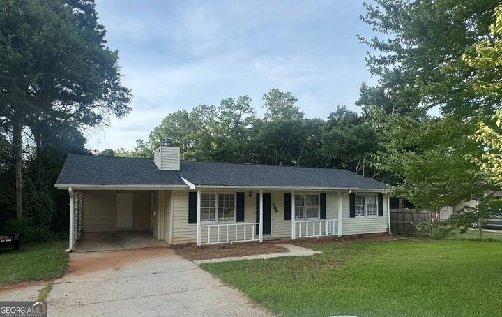 Property Photo:  109 Amberwood Lane  GA 30223 