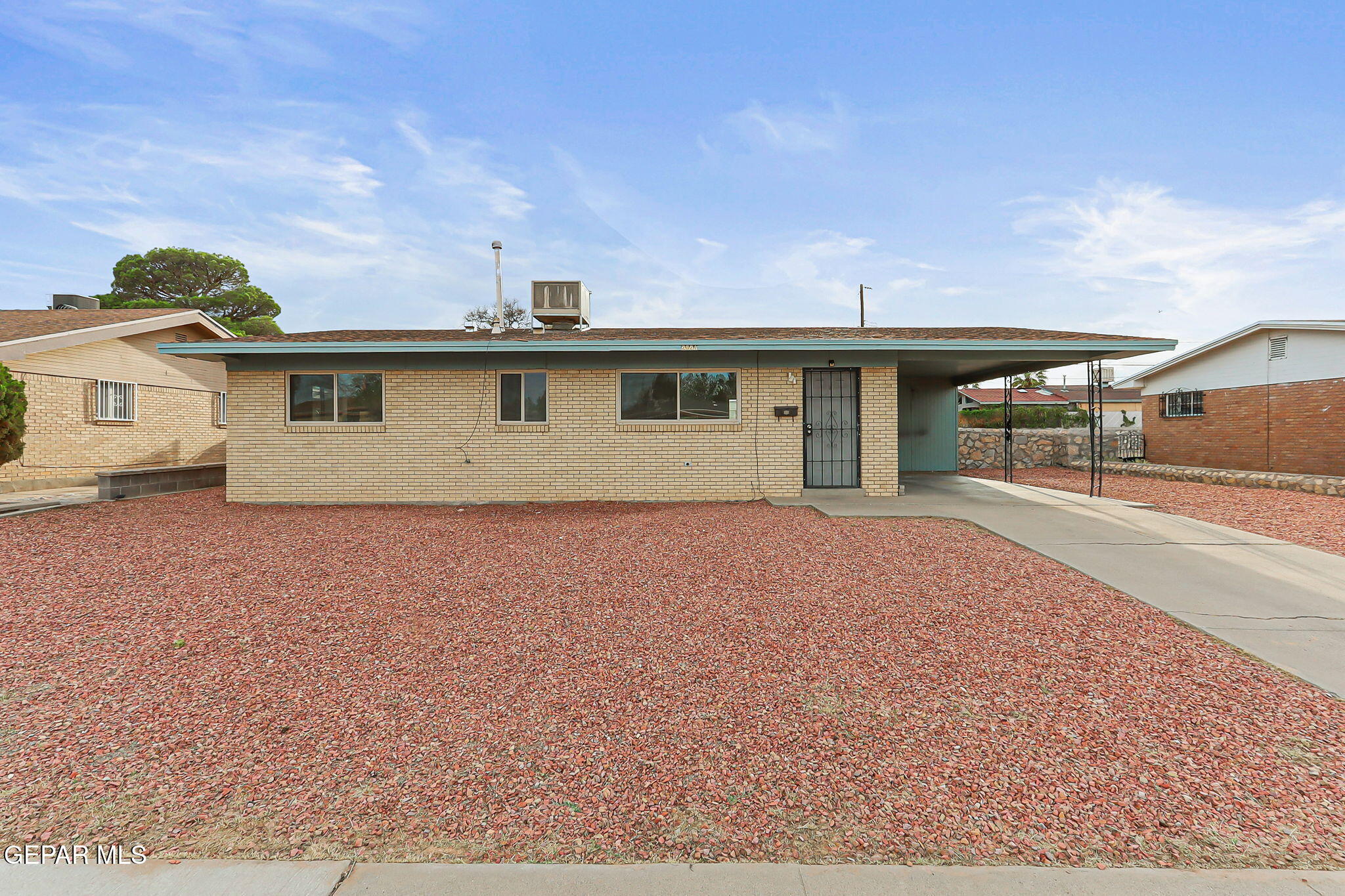 2621 Prestwick Road  El Paso TX 79925 photo