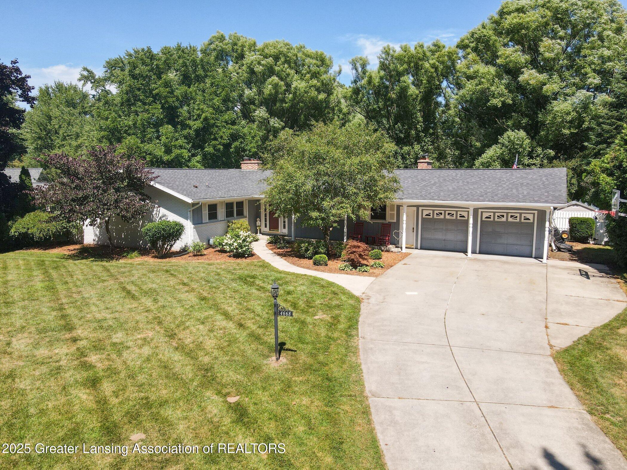 Property Photo: 4668 Nakoma Drive MI 48864