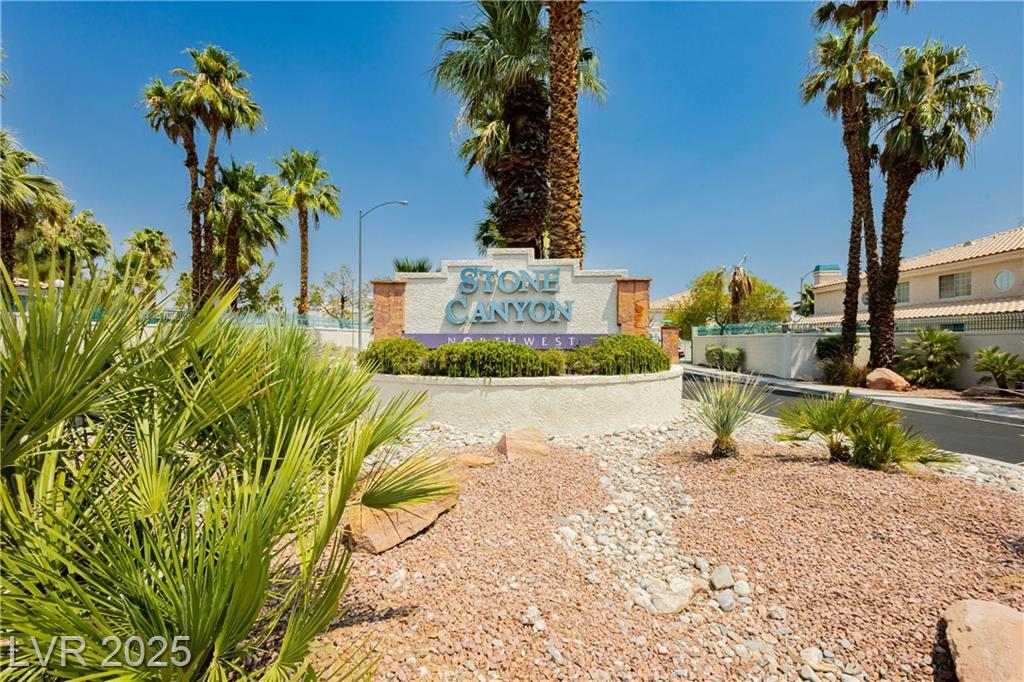 Property Photo:  917 Grammy Drive  NV 89145 