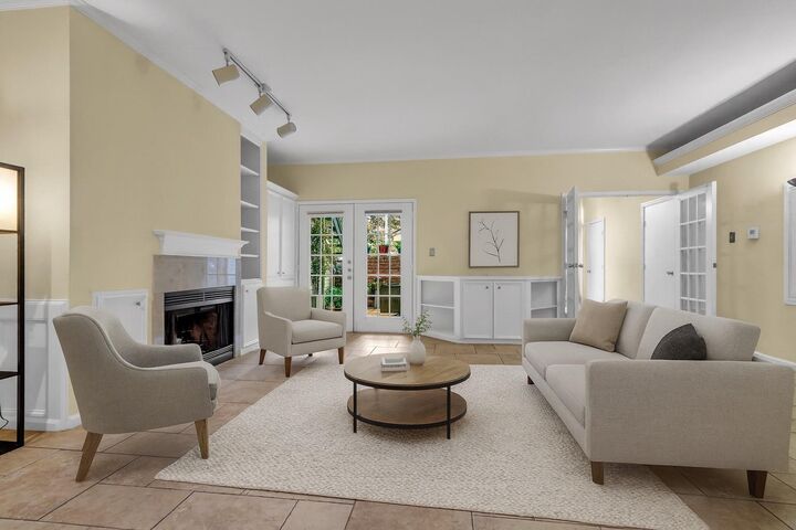 Property Photo:  4900 Floyd Street 4  TX 77007 