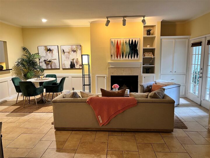 Property Photo:  4900 Floyd Street 4  TX 77007 