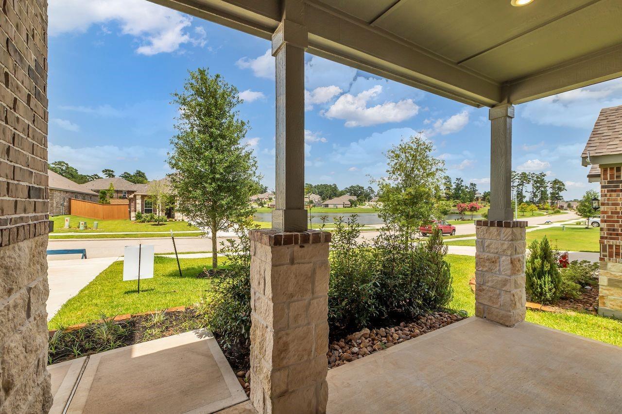 Property Photo:  6171 White Spruce Drive  TX 77304 