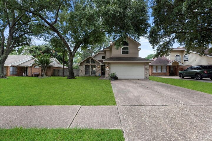 Property Photo:  9819 Stableway Drive  TX 77065 