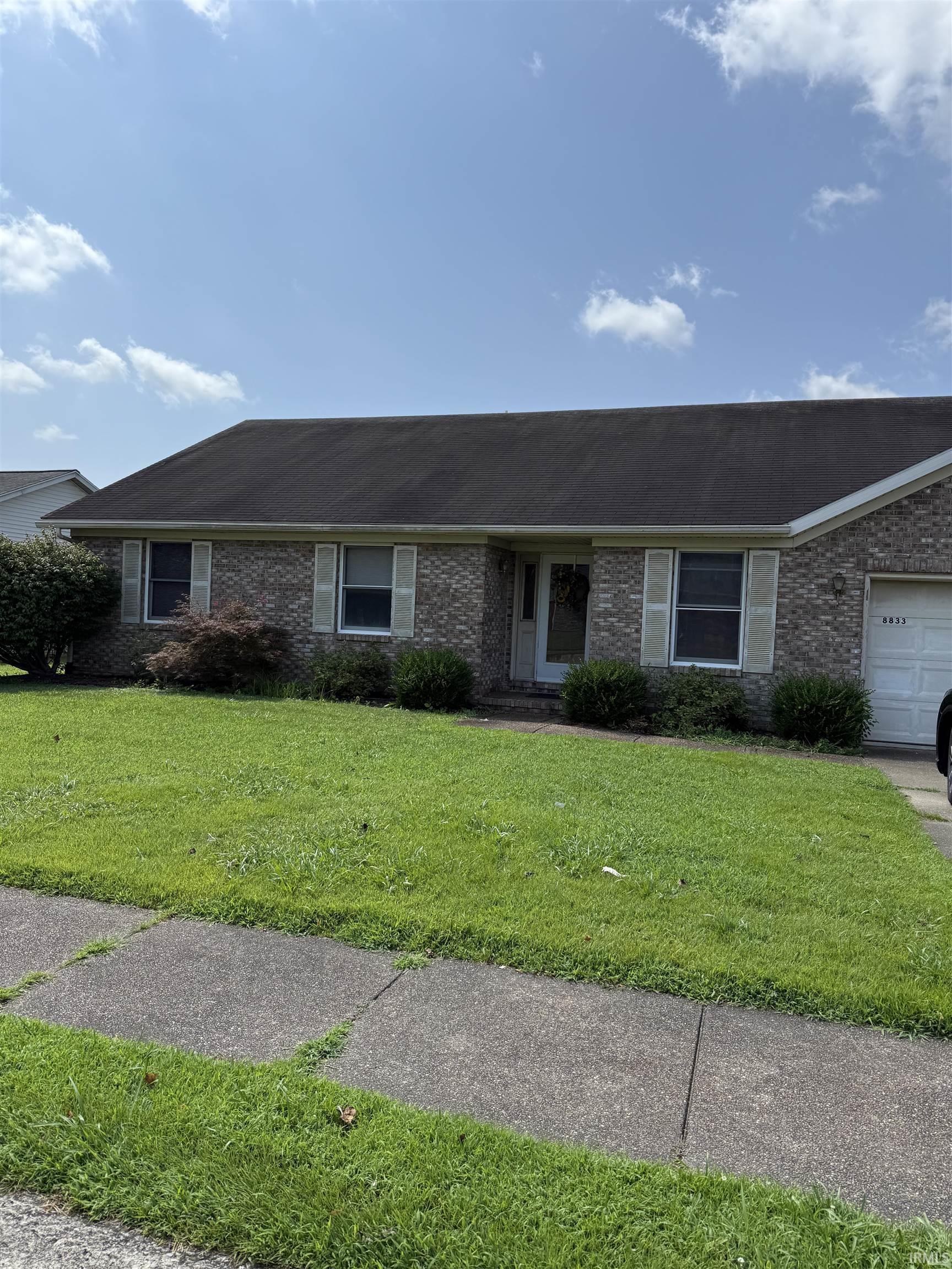 Property Photo: 8833 Idaho Drive IN 47630