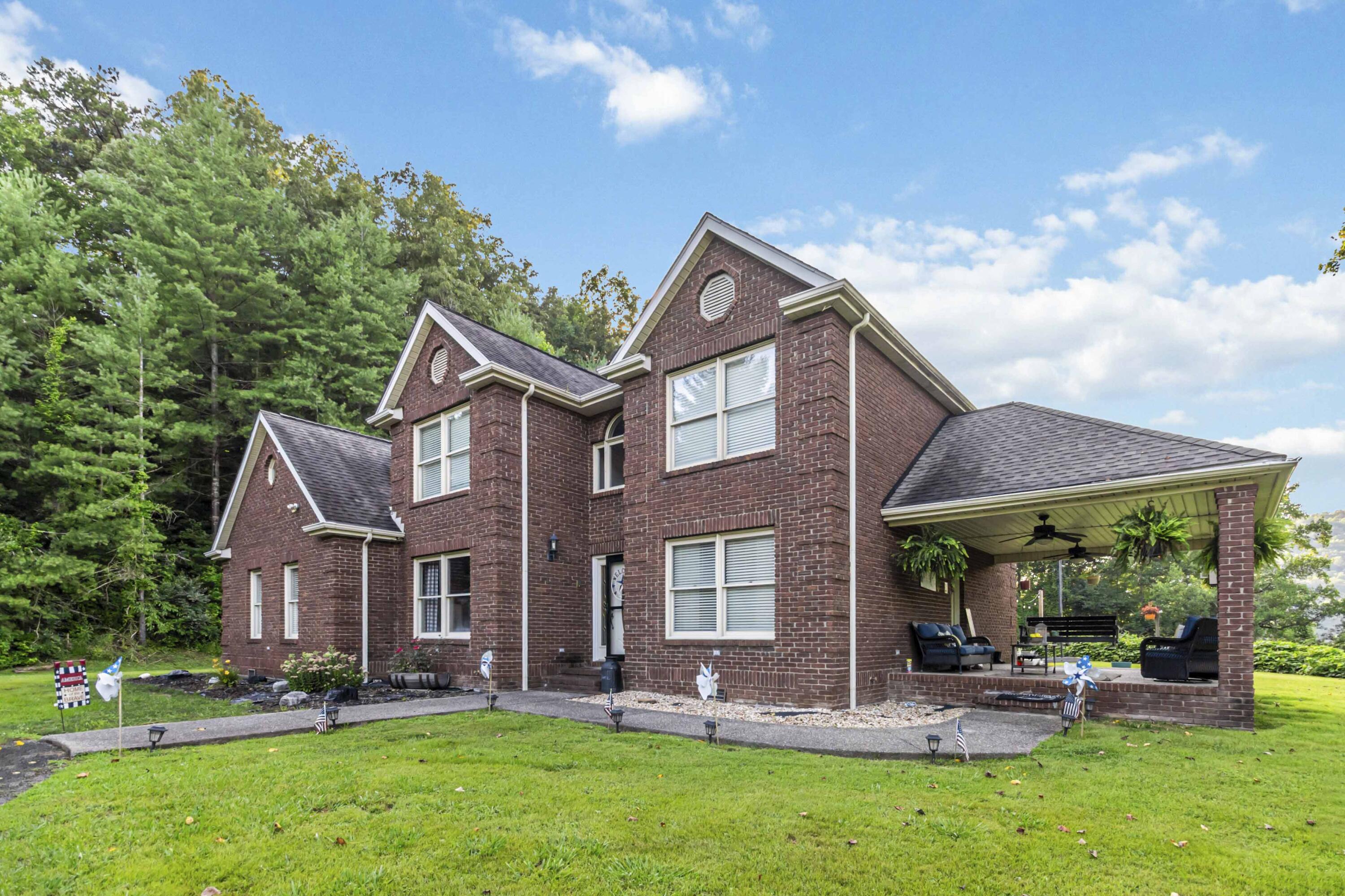 Property Photo:  105 Wendall Lane  KY 40906 