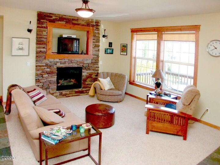 2064 NW 33rd Street  Lincoln City OR 97367 photo