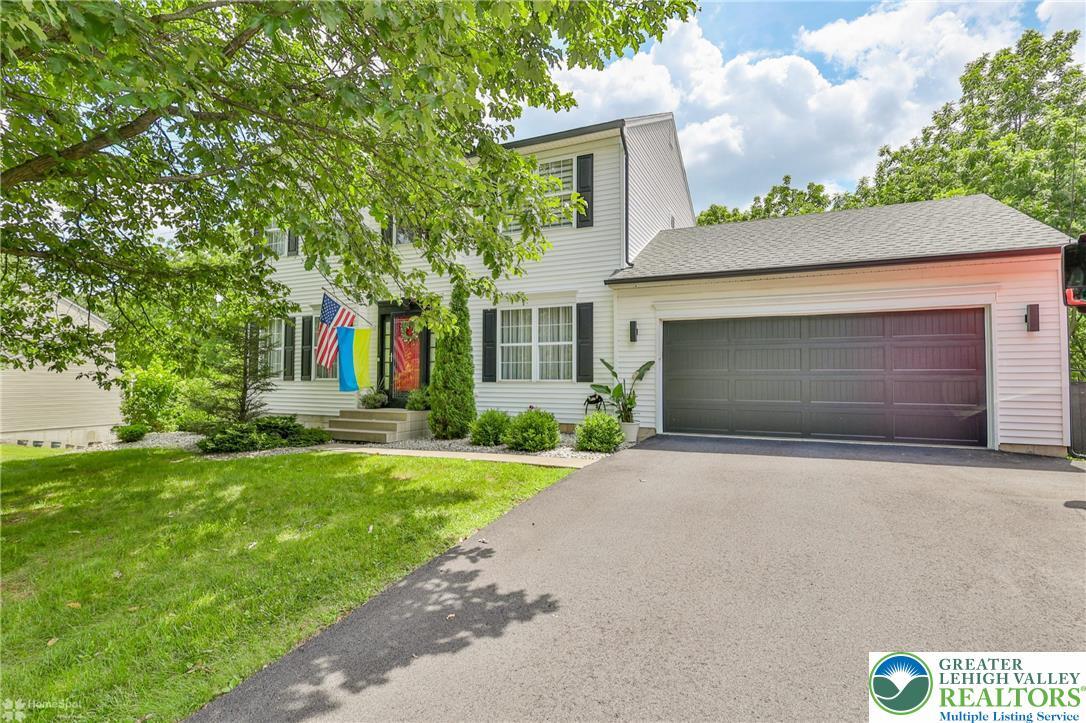 Property Photo: 307 Ramblewood Drive PA 18040