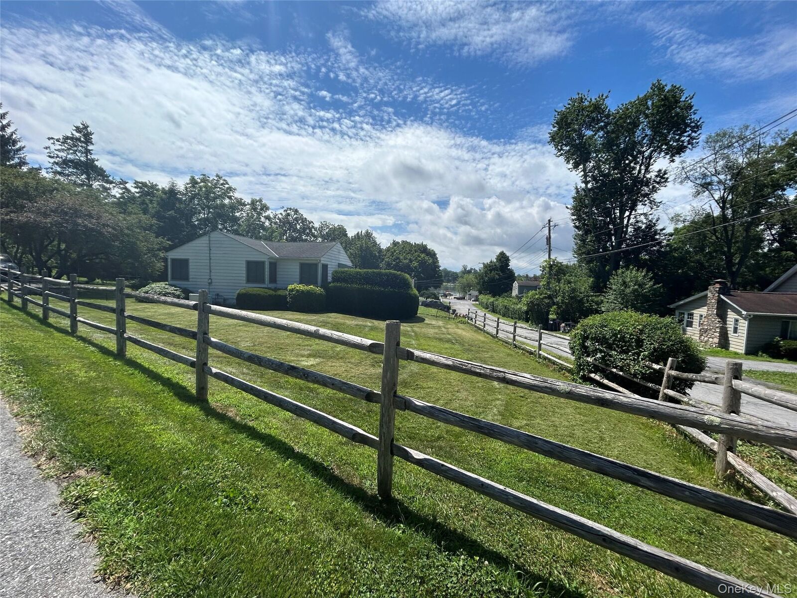 Property Photo:  10 Huron Road  NY 10512 