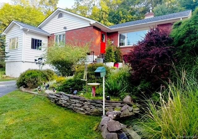 Property Photo:  437 Hollow Road  NY 12737 