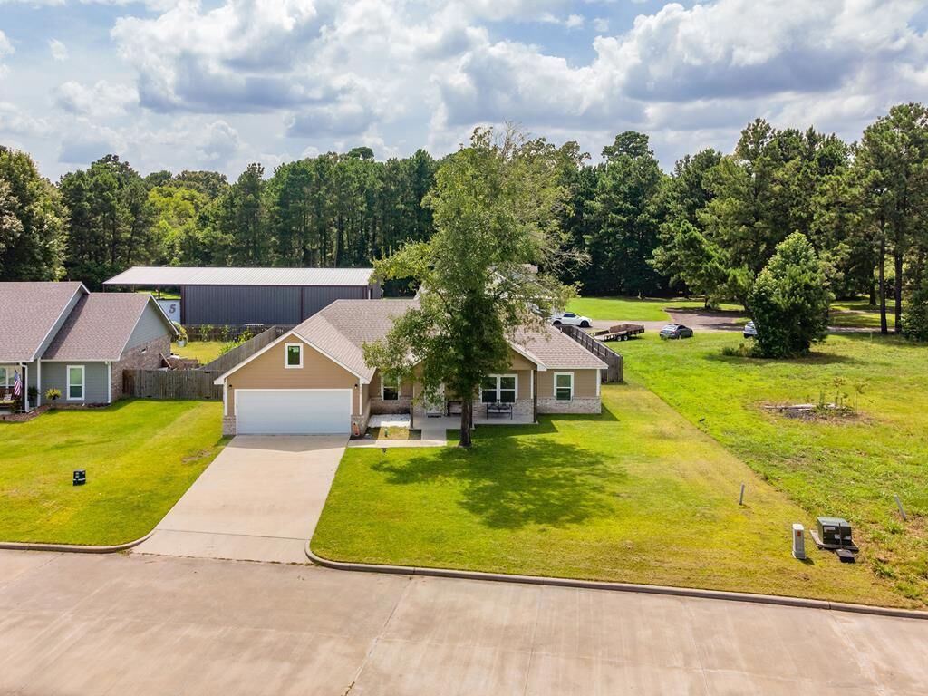 Property Photo:  130 Dena Kay Drive  TX 75904 