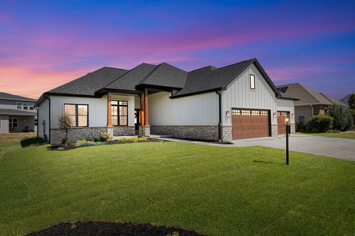 Property Photo:  5016 Trey Boulevard  IL 61822 