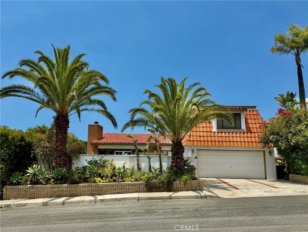 Property Photo: 751 Bolsana Drive CA 92651