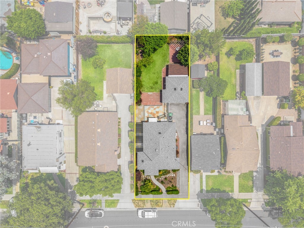 Property Photo:  437 N Center Street  CA 92866 
