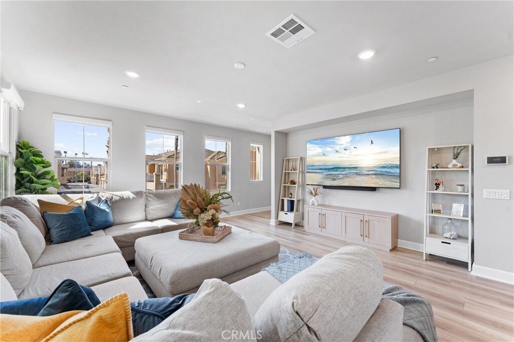 Property Photo:  7270 Crystal Drive  CA 92648 