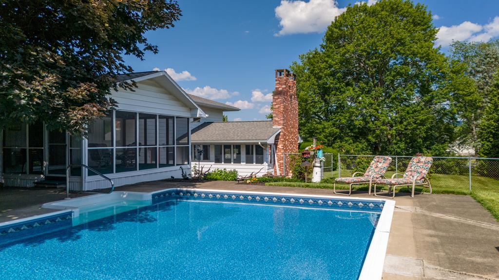 Property Photo:  101 Beech Terrace  PA 18840 
