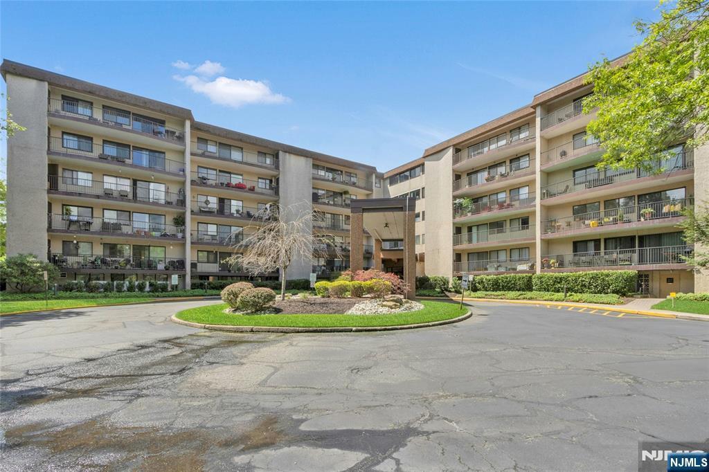 Property Photo:  521 Piermont Avenue 112A  NJ 07675 