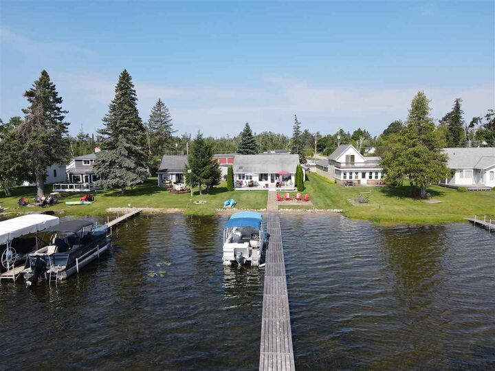 3092 N US 31 Hwy  Petoskey MI 49770 photo