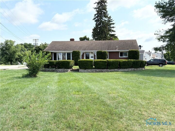 Property Photo:  2240 Ottawa River Road  OH 43611 