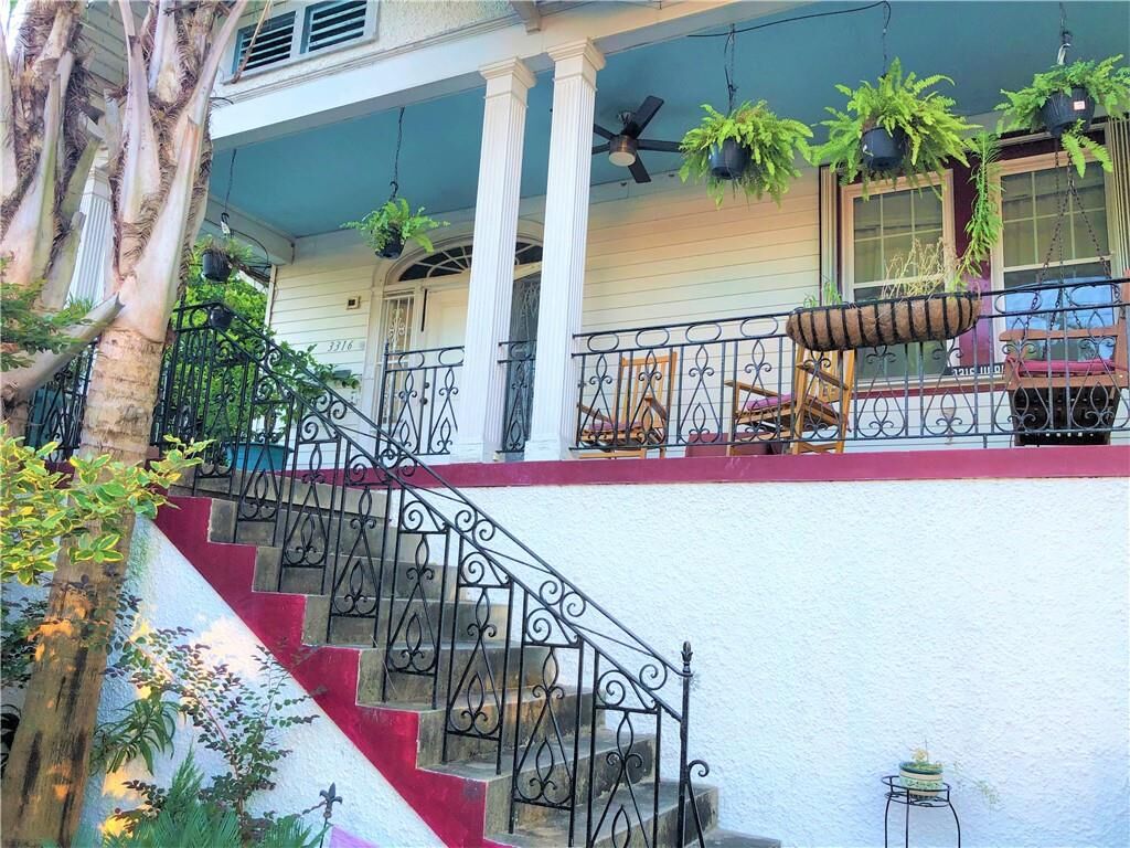 Property Photo:  3316 Upperline Street 201  LA 70125