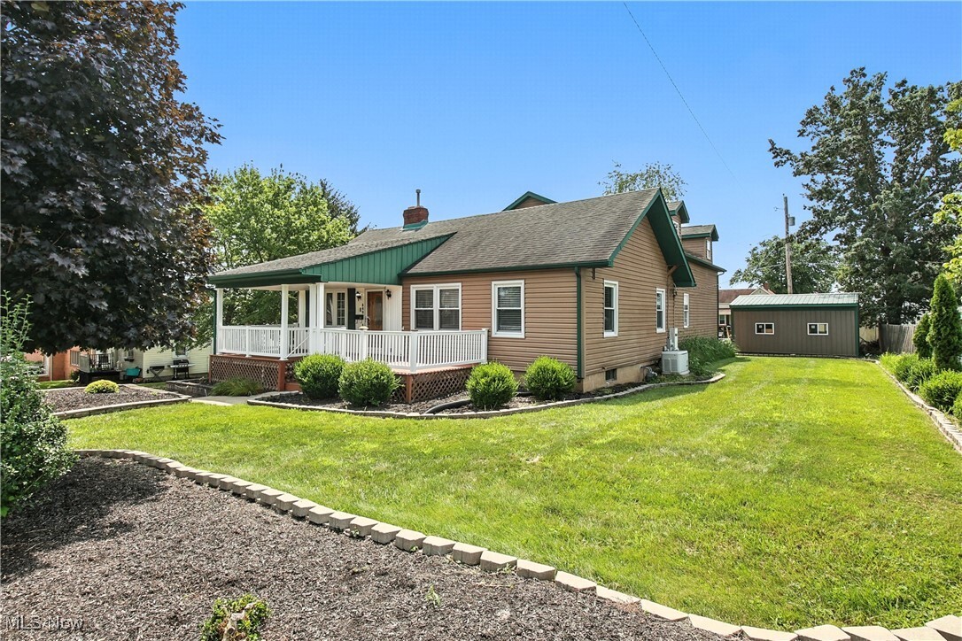Property Photo:  840 Princeton Avenue  OH 43701 