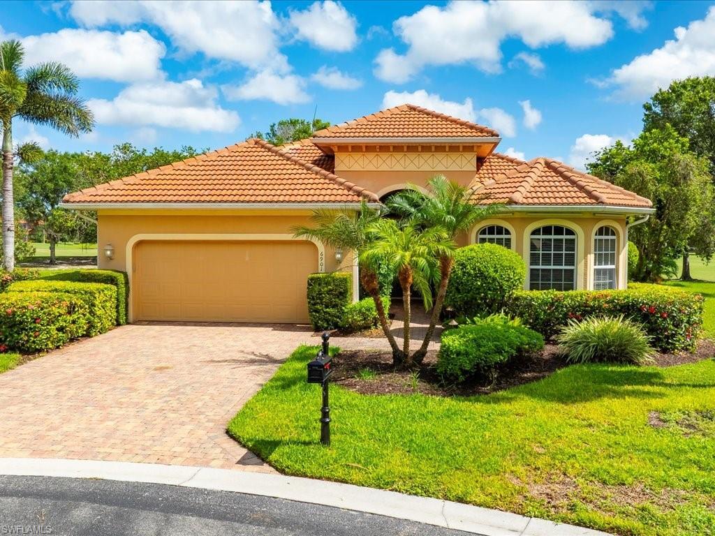 6901 Bent Grass Dr  Naples FL 34113 photo