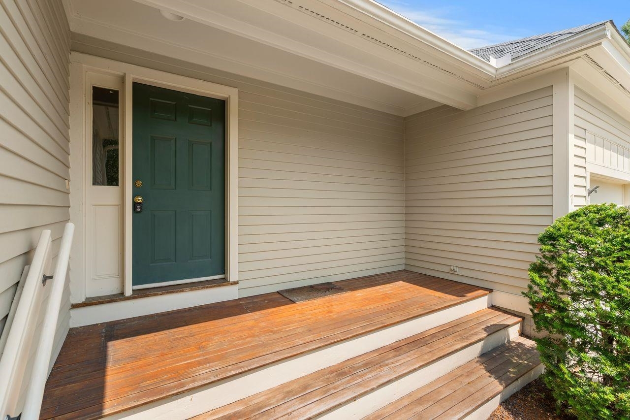 Property Photo: 7 St Andrews Drive NH 03110