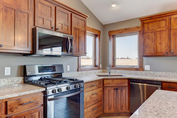 Property Photo: 1902 Mink Way WI 54017