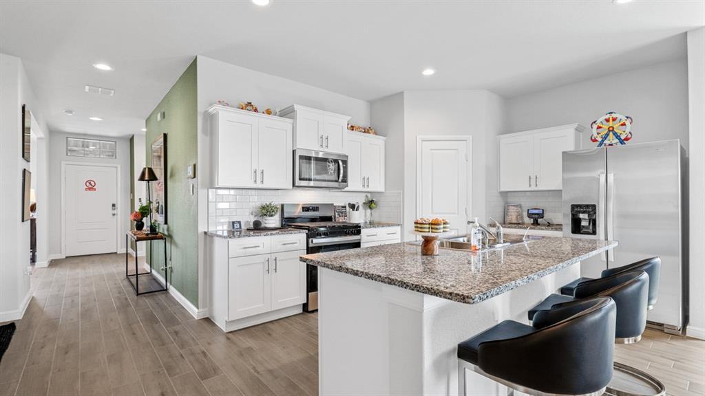 Property Photo: 4373 Mill Stream Lane TX 76036