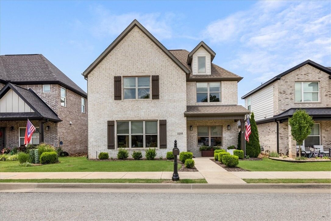 Property Photo:  5208 S Brookmere Street  AR 72758 