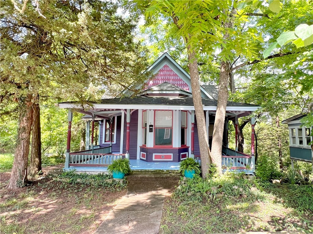 34 White Street  Eureka Springs AR 72632 photo