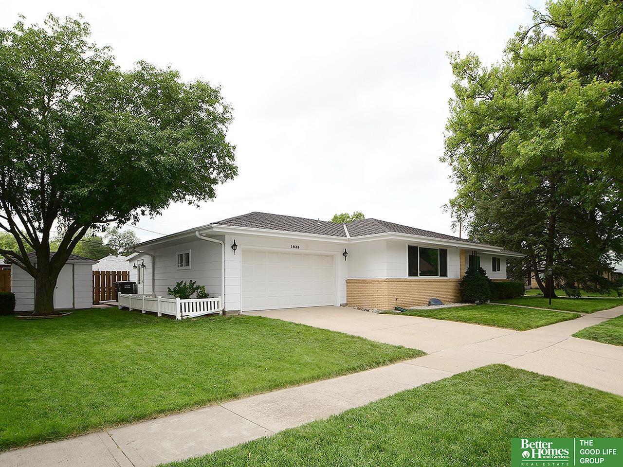 Property Photo:  1033 N Blackburn Avenue  NE 68467 