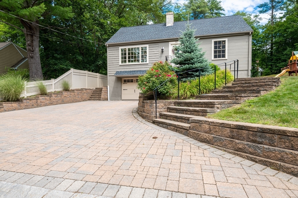 Property Photo:  909 Main St  MA 01940 