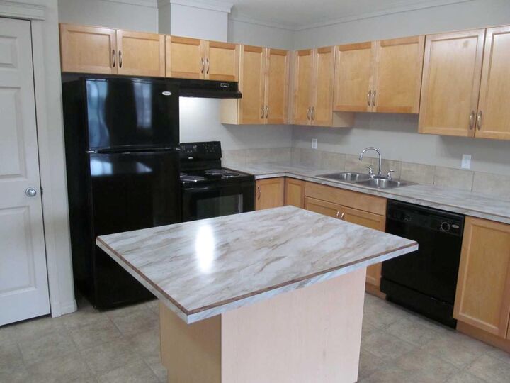 Photo de la propriété: 5601 Kerry Wood Drive 403 AB T4N 4X3