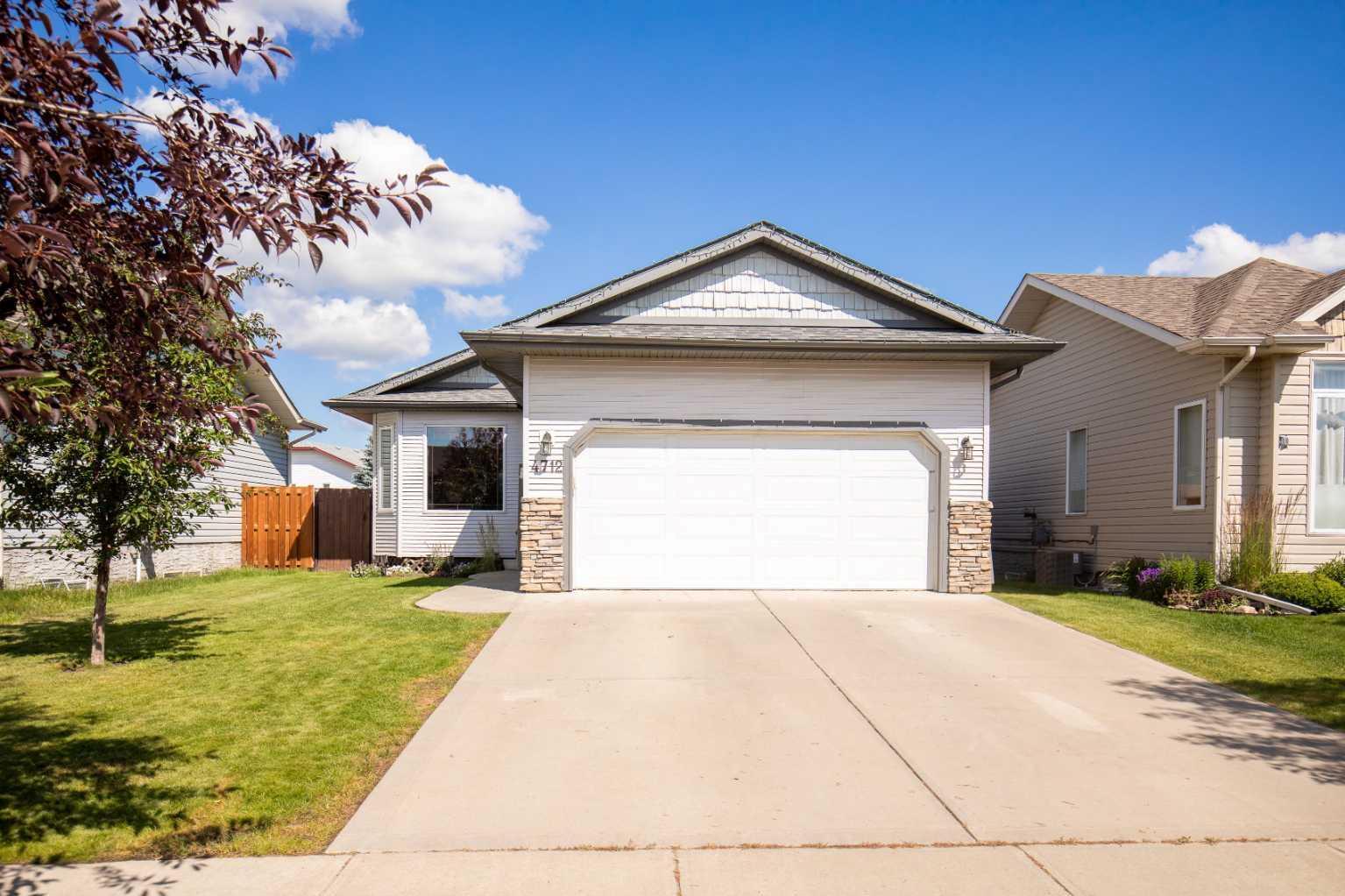 4712 Westbrooke Road  Blackfalds AB T0M 0J0 photo