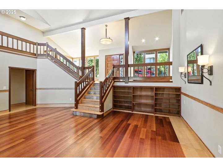 Property Photo: 16289 NW Mission Oaks Dr OR 97006