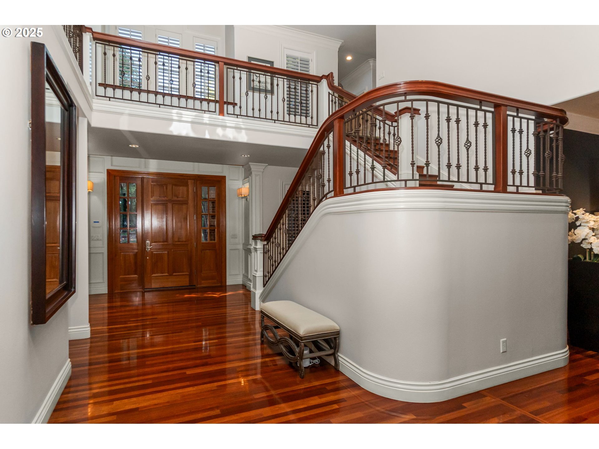 Property Photo:  7915 NW Gales Ridge Ln  OR 97229 