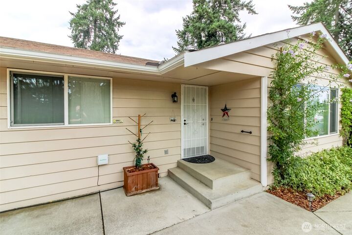Property Photo: 1803 176th Street E WA 98387